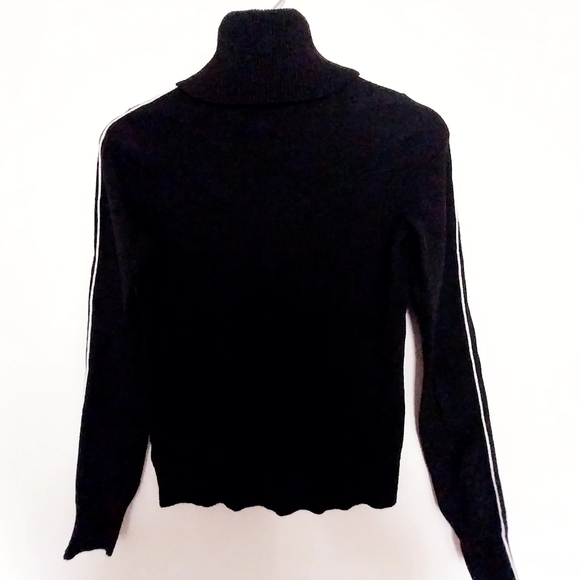 Calvin Klein turtle neck sweatshirt sz XS - Picture 1 of 5